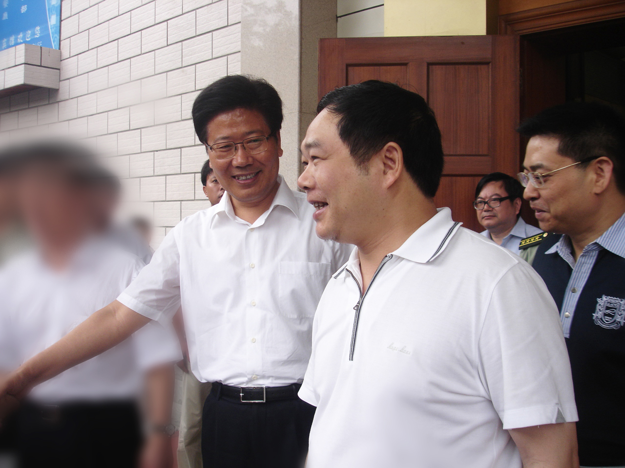 2009年6月，中央政治局委員，時(shí)任湖南省書(shū)記張春賢接見(jiàn)董事長(cháng)李建煒.jpg